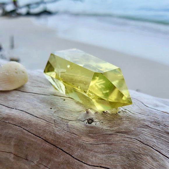 Genuine Pure Citrine Crystal. Unheated Citrine, High Altitude natural Citrine. - Picture 6 of 10